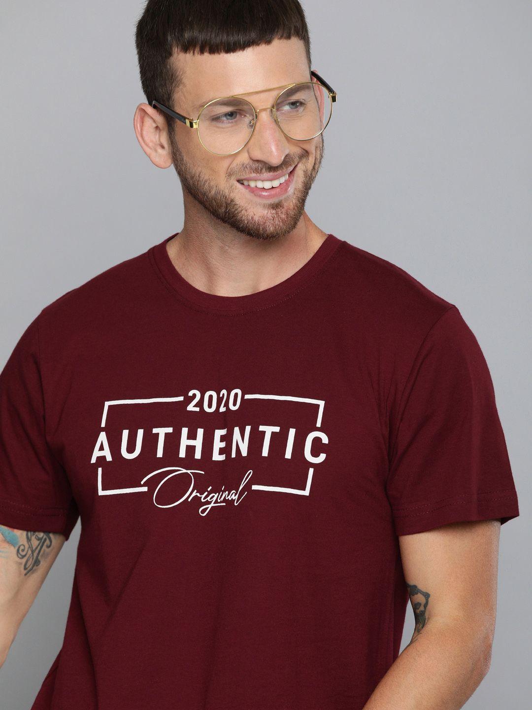 here&now men maroon printed round neck t-shirt