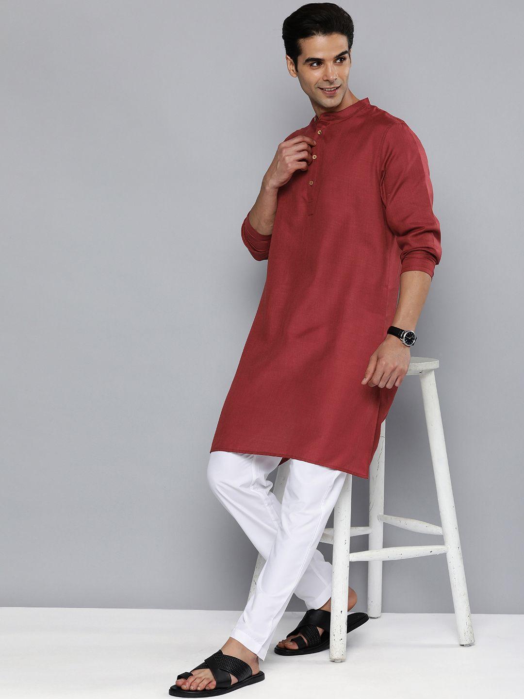 here&now men maroon solid kurta with trousers