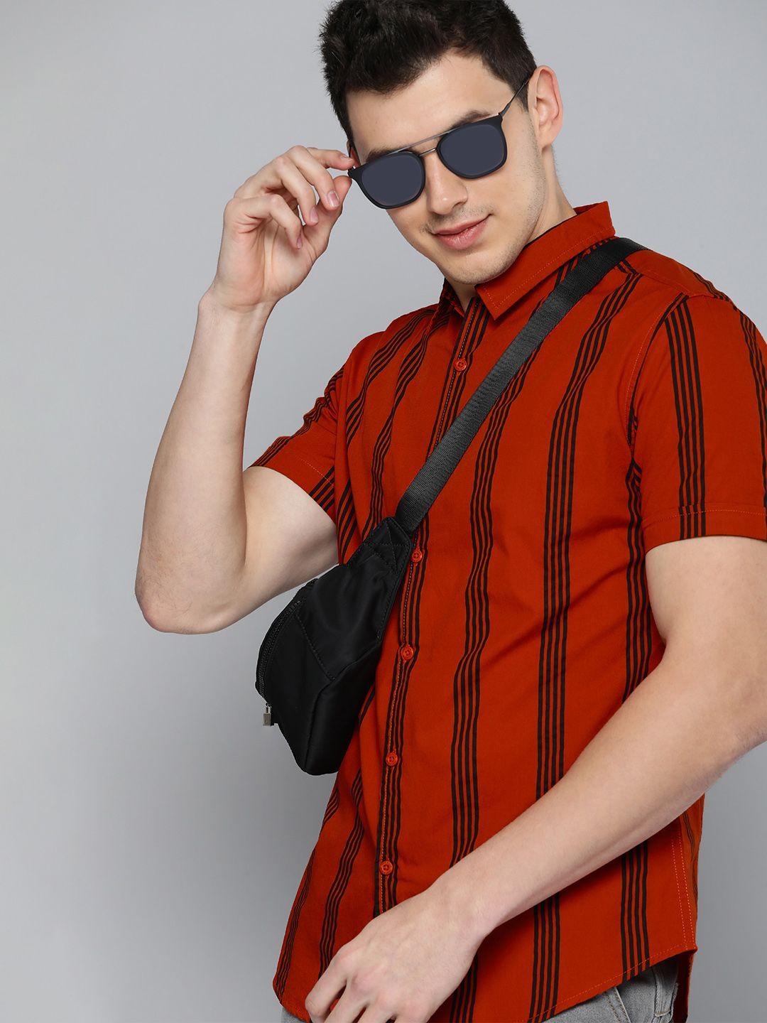here&now men red & black striped pure cotton slim fit casual shirt