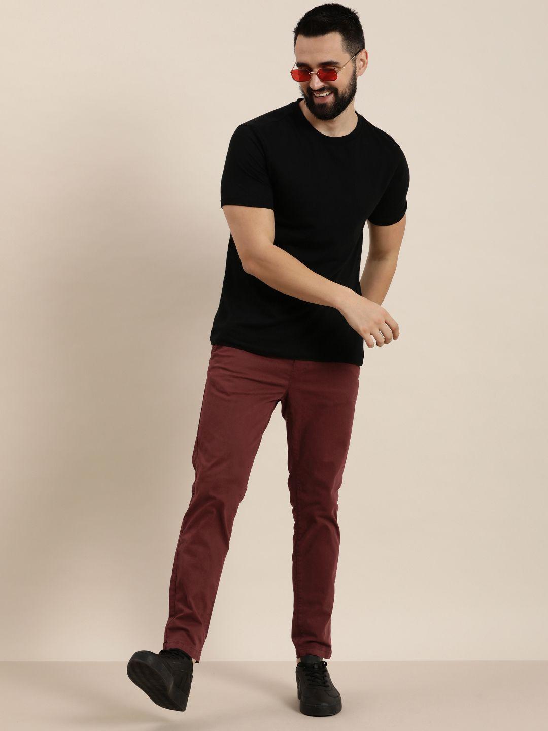 here&now men relaxed solid regular fit chinos trousers