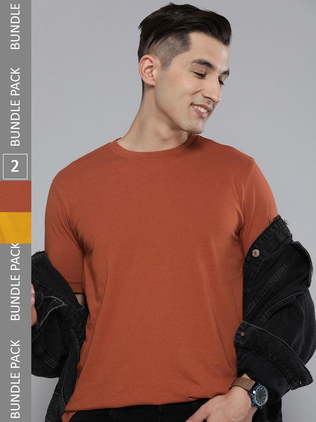here&now men rust brown & mustard yellow pack of 2 solid round neck pure cotton t-shirts