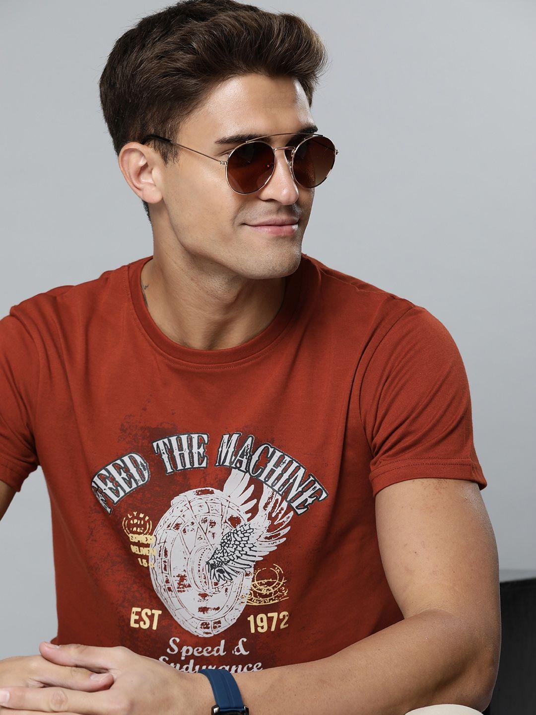 here&now men rust red & grey printed t-shirt