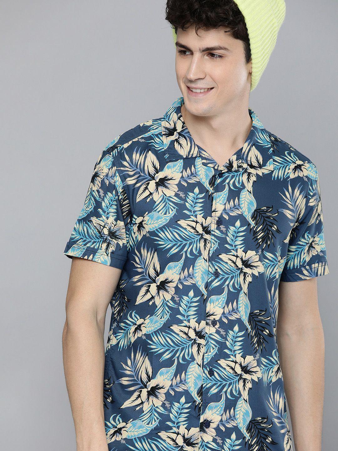 here&now men teal blue & cream-coloured slim fit tropical printed casual shirt