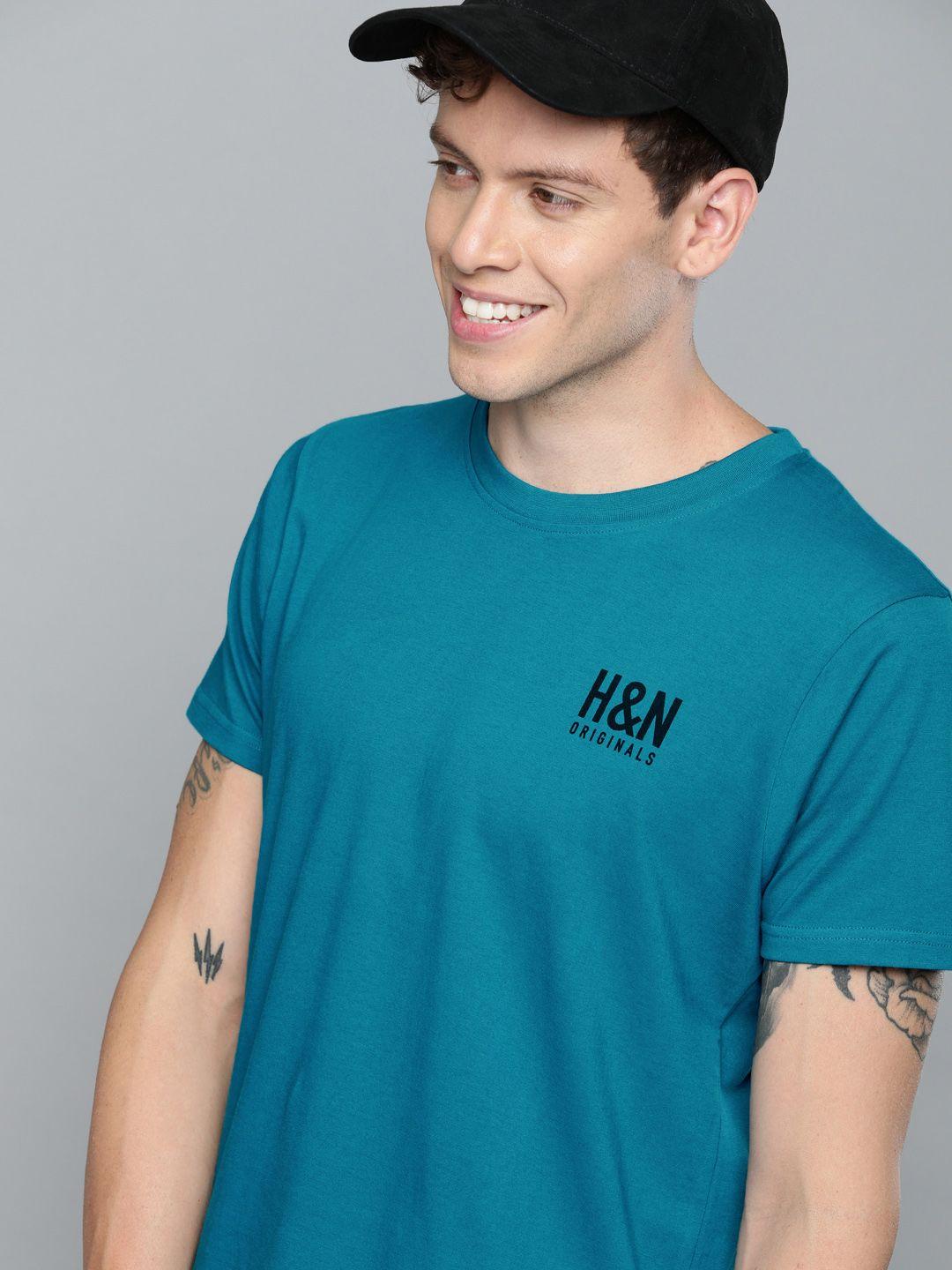 here&now men teal blue solid round neck t-shirt