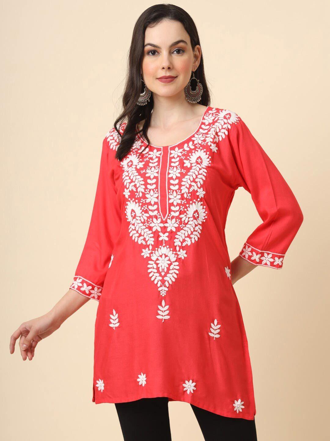 here&now pink & white ethnic motifs embroidered round neck straight kurti