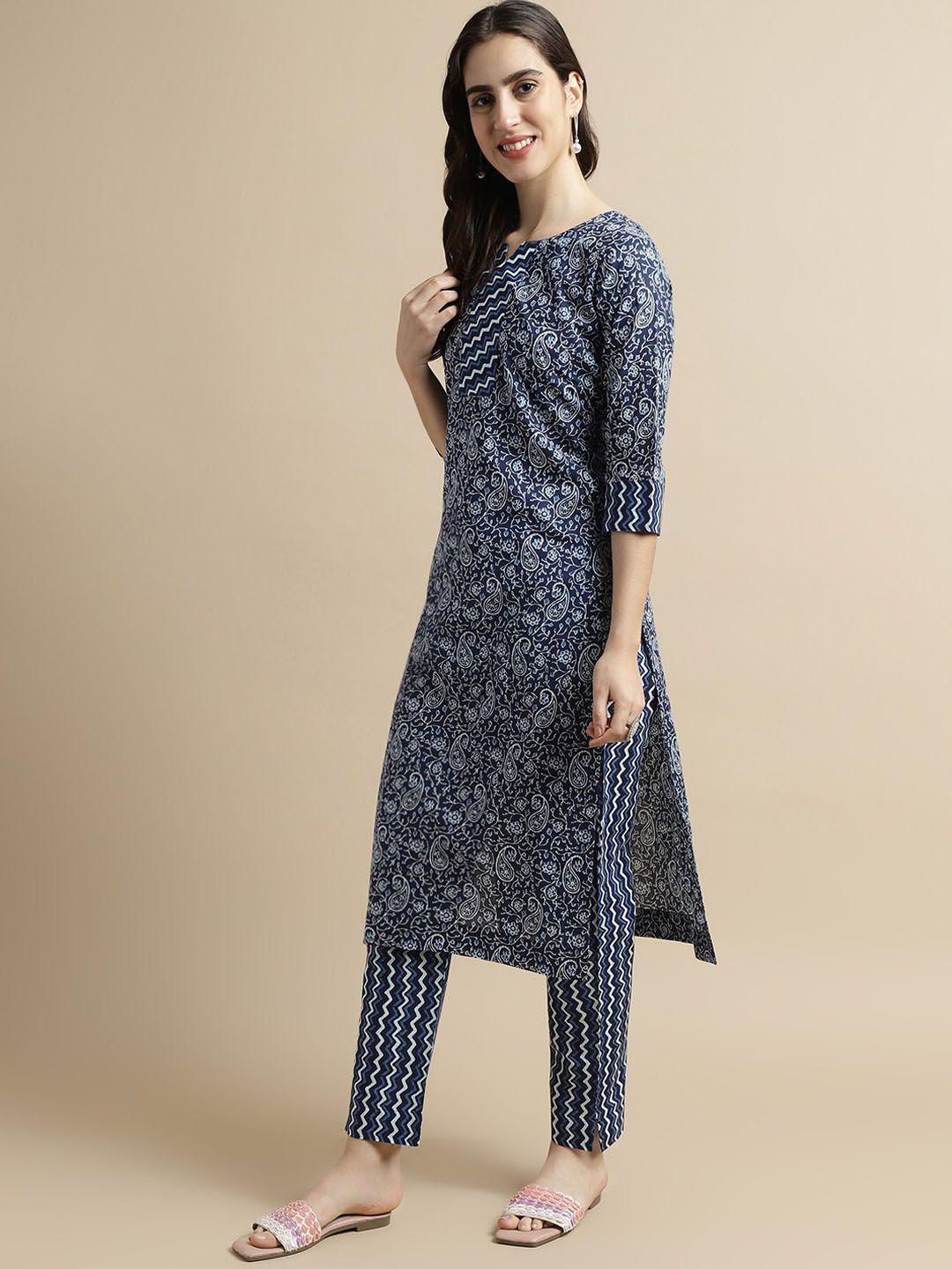 here&now round neck paisley motif printed regular kurta with trousers