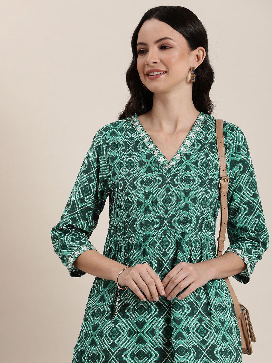 here&now v-neck ethnic motifs printed pure cotton kurta