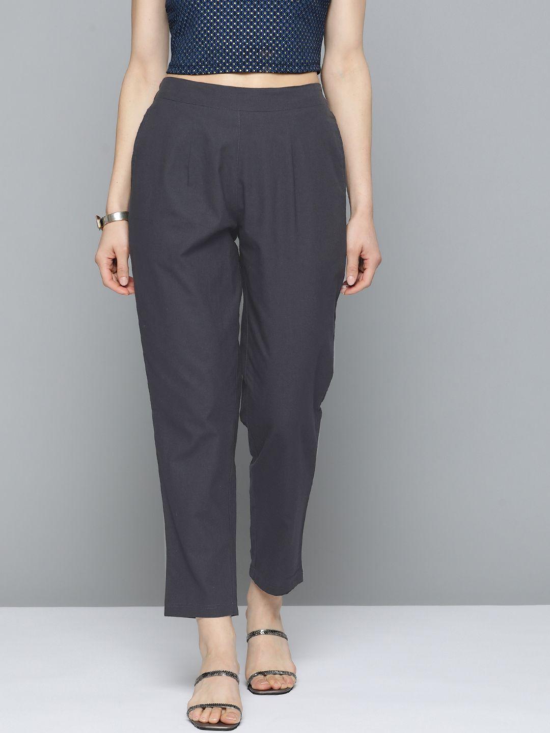 here&now women black pleated trousers