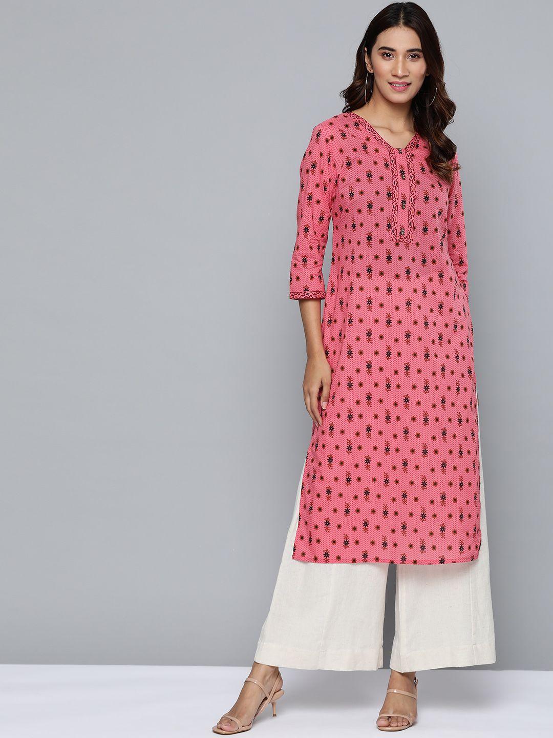 here&now women coral pink & brown printed straight kurta