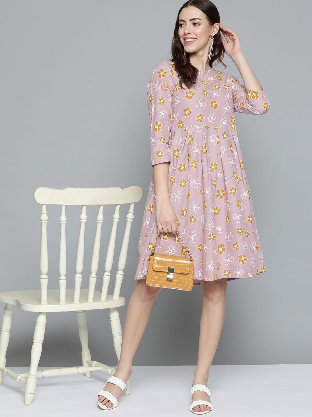 here&now women mauve & mustard brown floral printed pleated pure cotton a-line dress