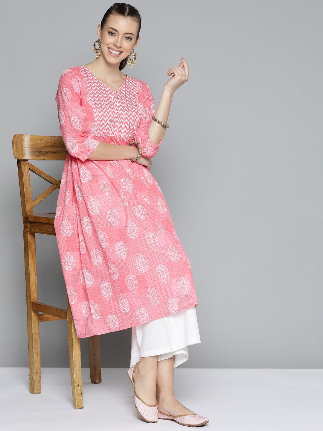 here&now women pink & white ethnic motifs printed gotta patti pure cotton kurta