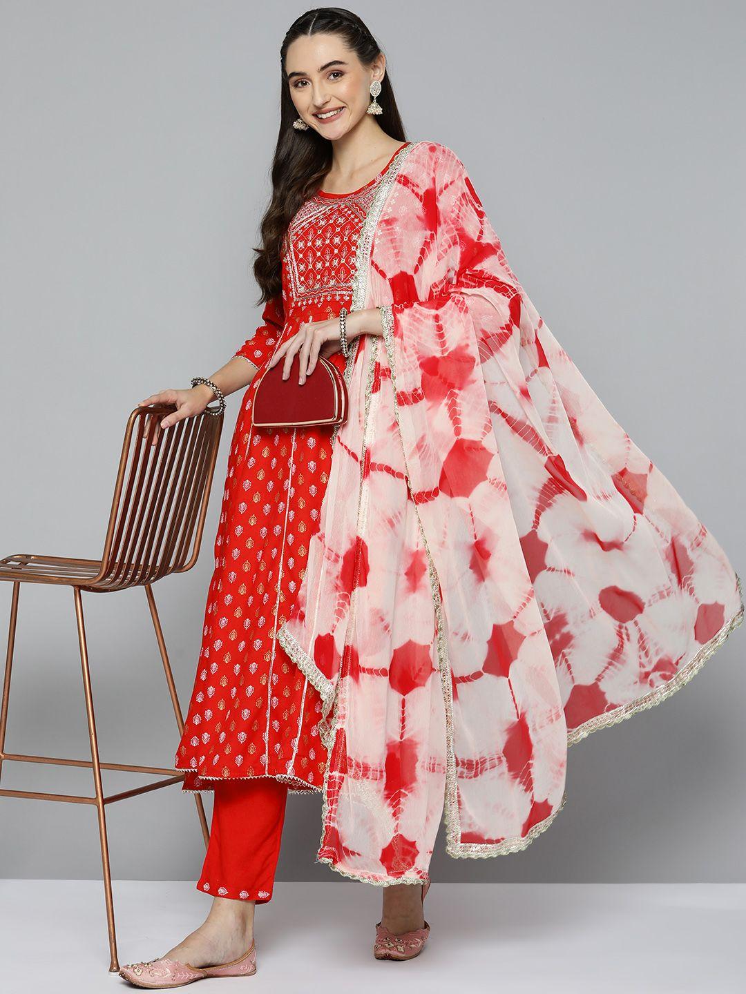 here&now women red & white printed thread work kurta with trousers & with dupatta