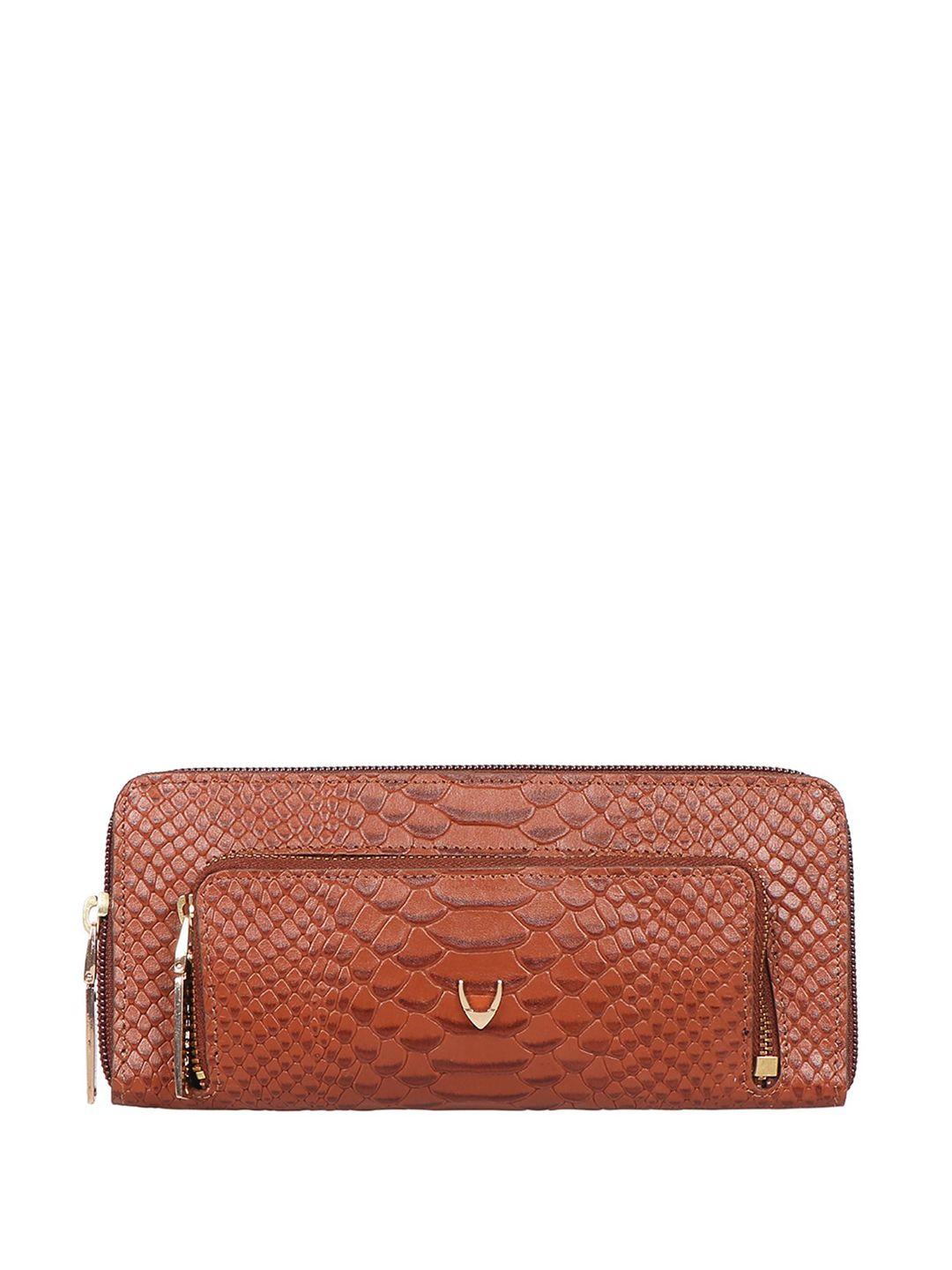 hidesign textured leather purse clutch