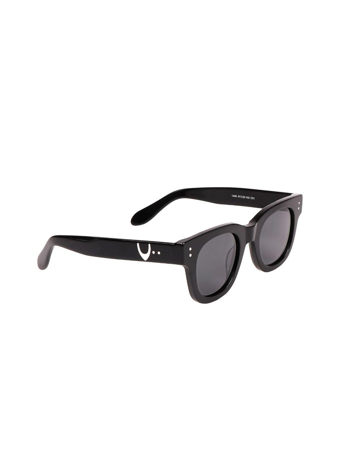 hidesign unisex black lens & black square sunglasses with uv protected lens - 8903439843632