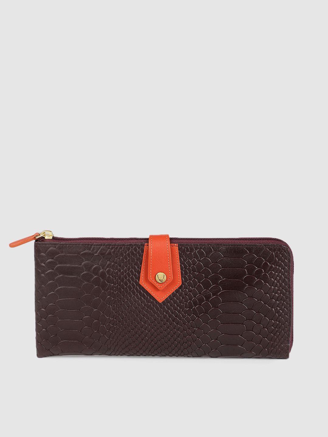 hidesign women purple animal textured zip around wallet