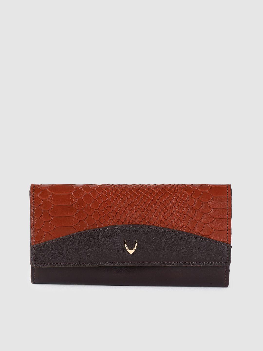 hidesign women red & brown textured leather three fold wallet