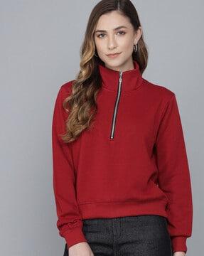 high-neck half zip-front closure sweatshirt