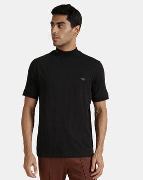high-neck t-shirt with logo embroidery