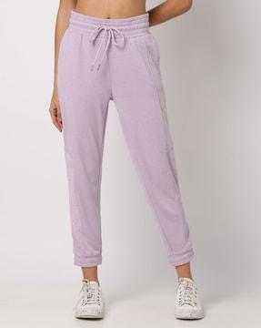 high-rise joggers with elasticated drawstring waist