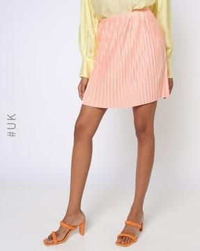 high-rise pleated a-line skirt