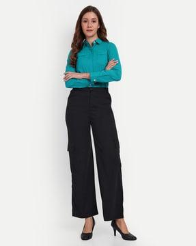 high-rise trousers with insert pockets
