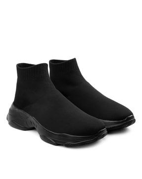 high-top slip-on running shoes