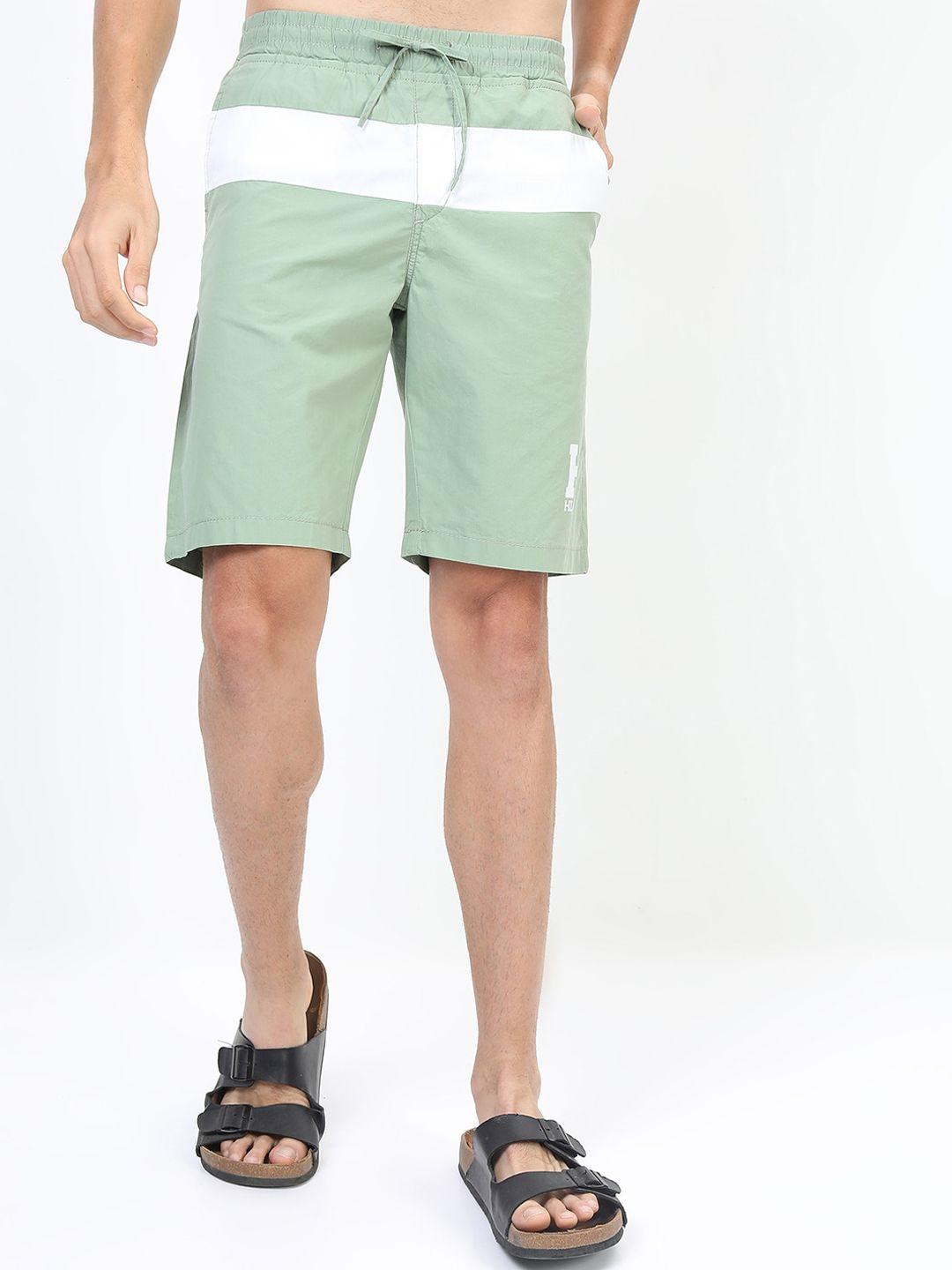 highlander men green slim fit shorts