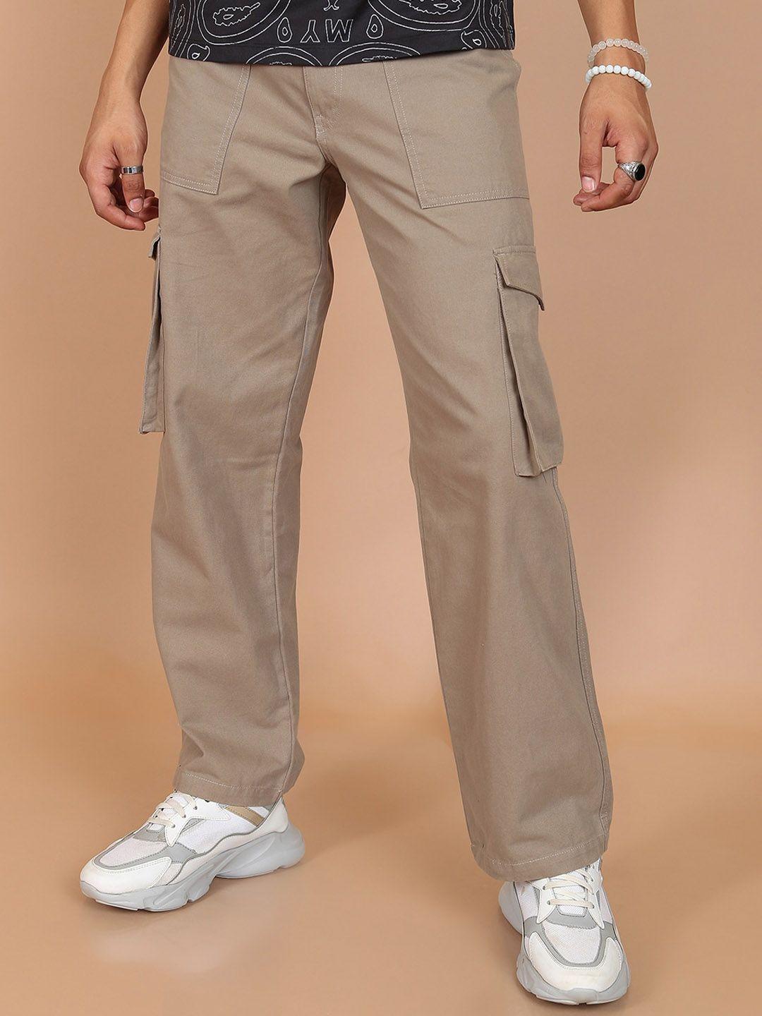 highlander men taupe mid-rise cotton cargos trousers