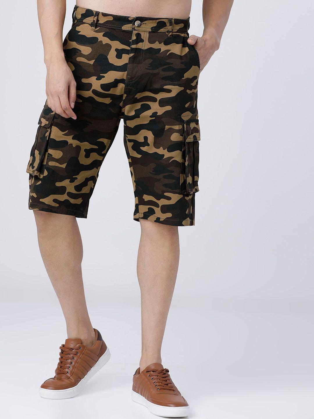 highlander men khaki printed slim fit cargo shorts