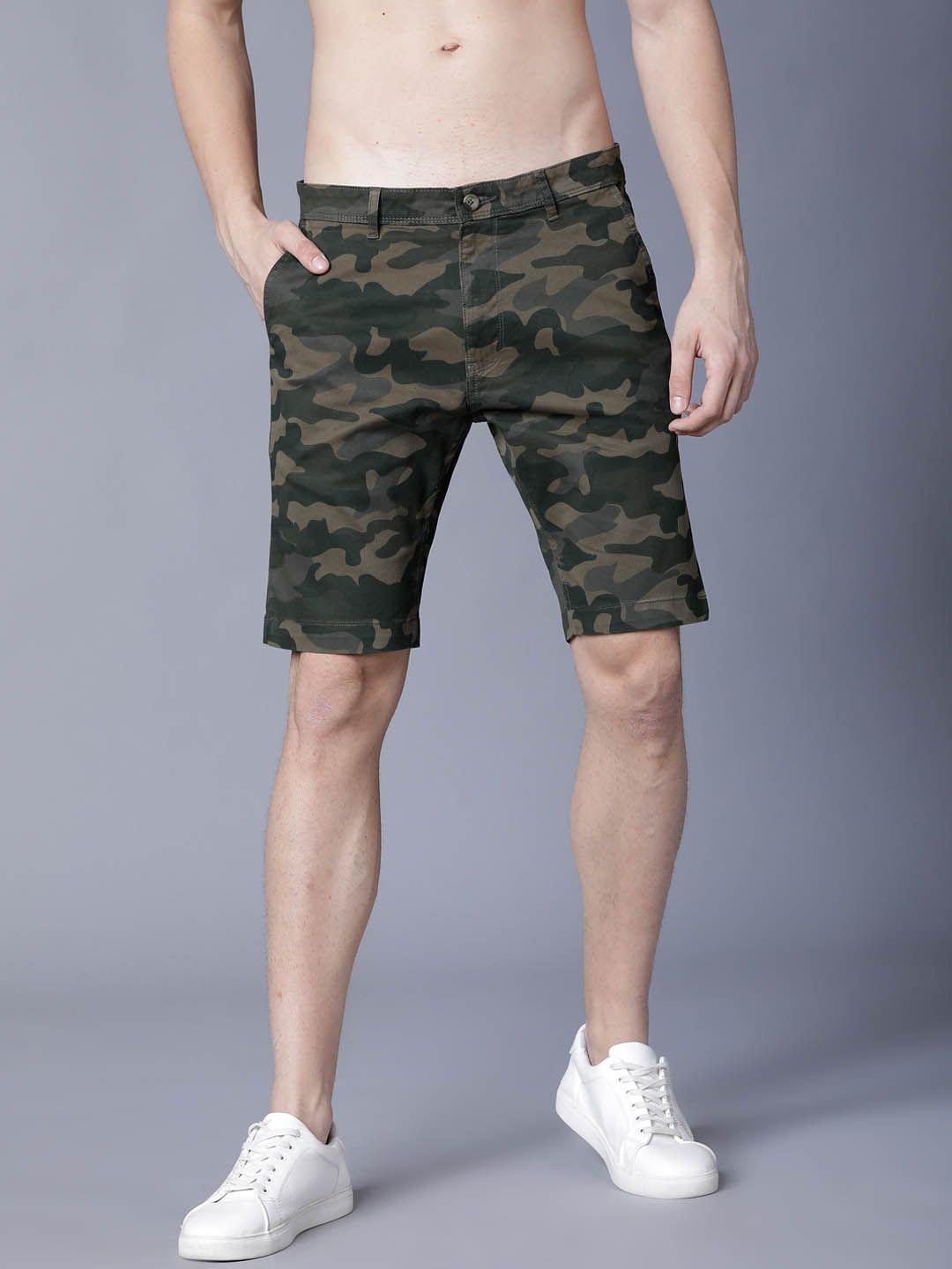 highlander men olive green printed slim fit regular shorts