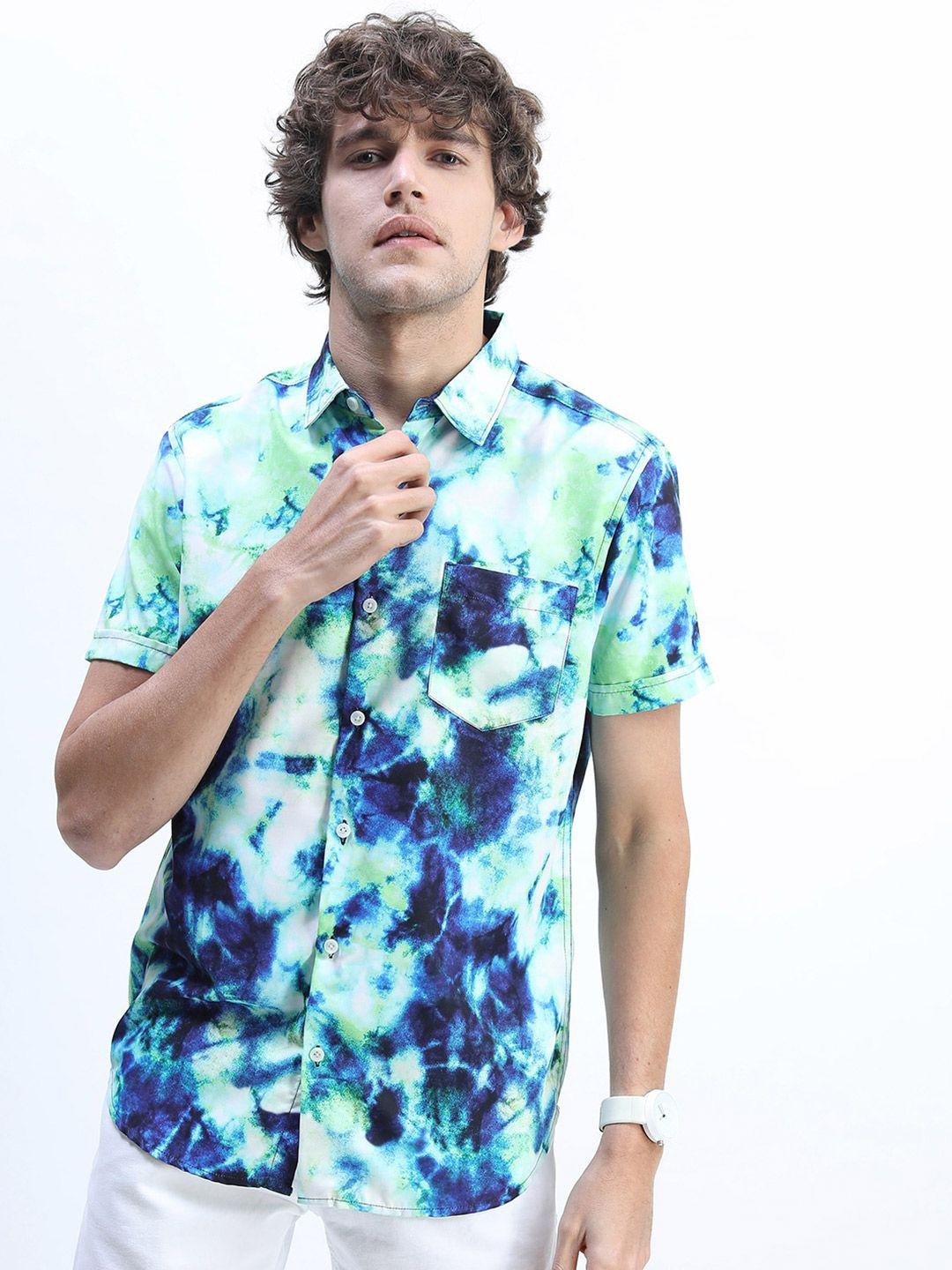 highlander men white & blue slim fit tie & dye printed casual shirt