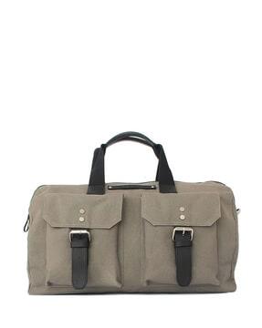 hitchhiker duffle bag with detachable strap
