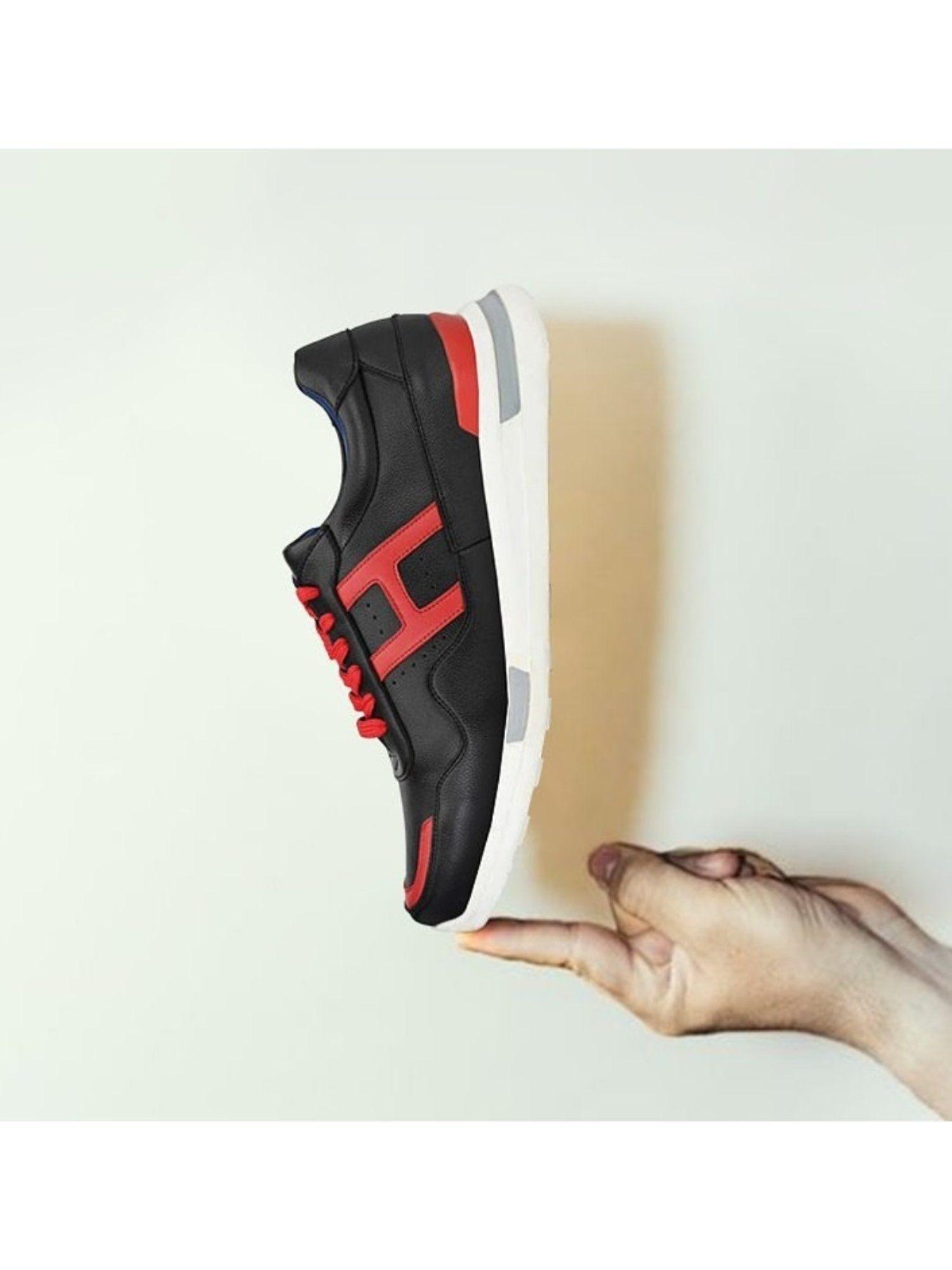 hitz black running shoes with laces