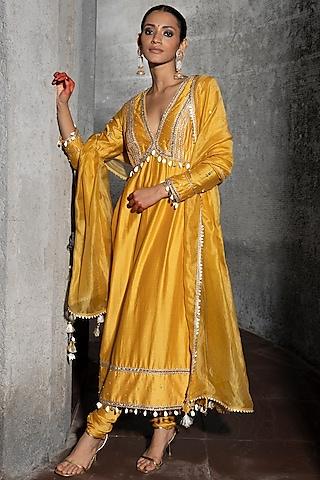 honey yellow chanderi sequins embroidered & printed kurta set