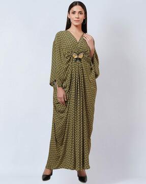 honeycomb print kaftan dress with butterfly applique