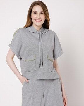 hooded sweatshirt with flap-pockets