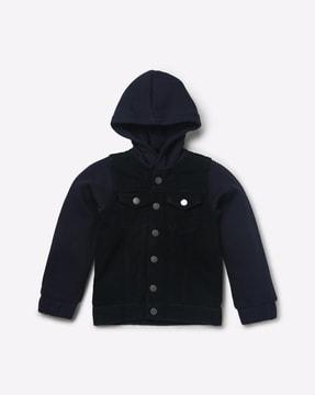 hooded jacket with flap pockets