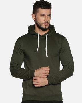 hooded sweatshirt with kangaroo pockets