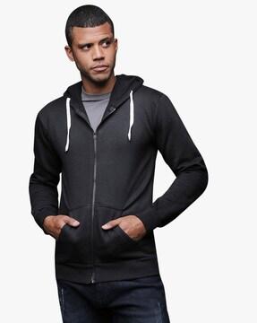 hooded sweatshirt with zip closure