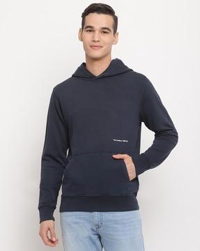 hoodie with kangaroo pockets