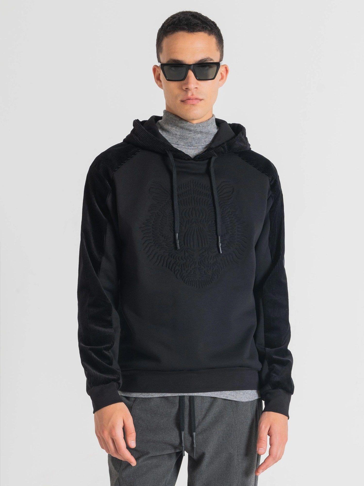 hoodie regular fit in cotton polyester blend fabric with embossed print