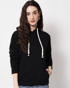 hoodie with kangaroo pockets