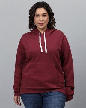 hoodie with kangaroo pockets