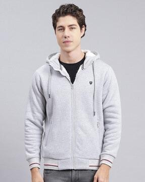 hoodie with split-kangaroo pockets