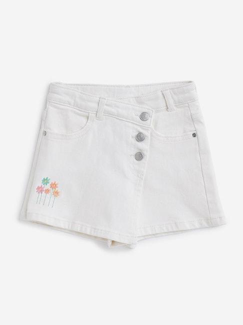 hop-kids-by-westside-off-white-floral-embroidered-denim-skort