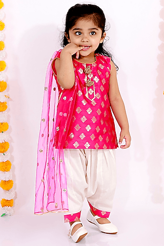 hot pink blended cotton kurta set for girls