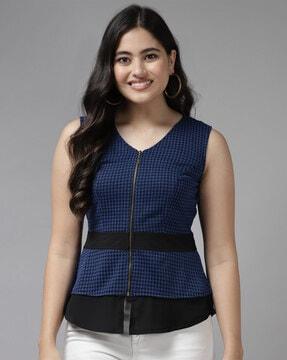 houndstooth top with zip-front