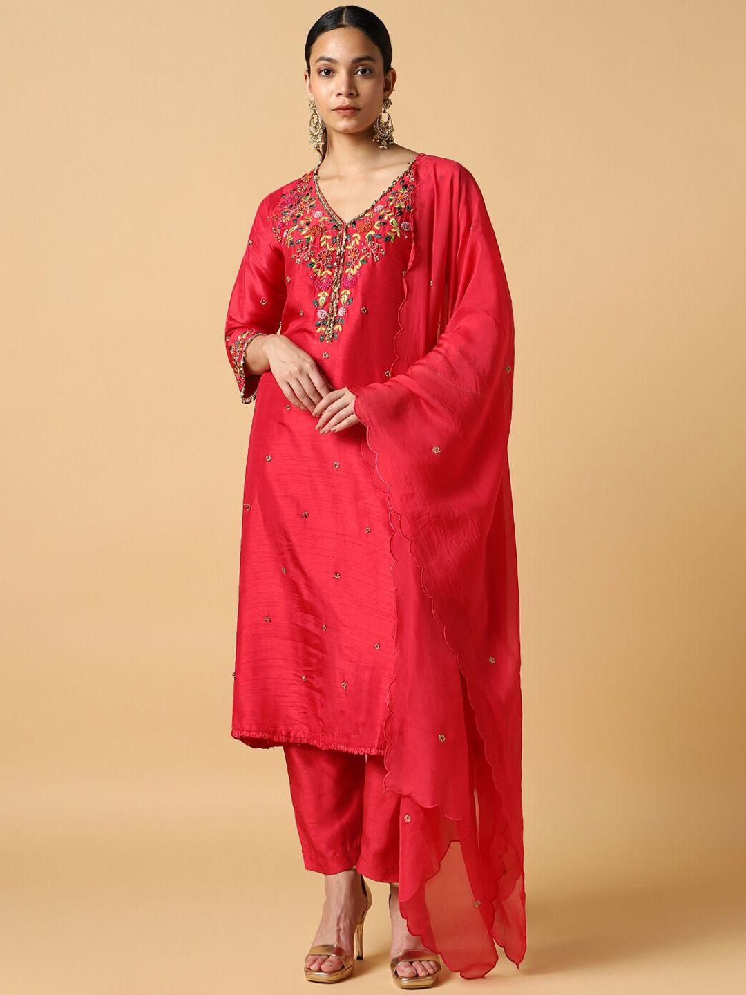 house of dharaa women floral embroidered regular beads and stones pure silk kurta with trousers & with