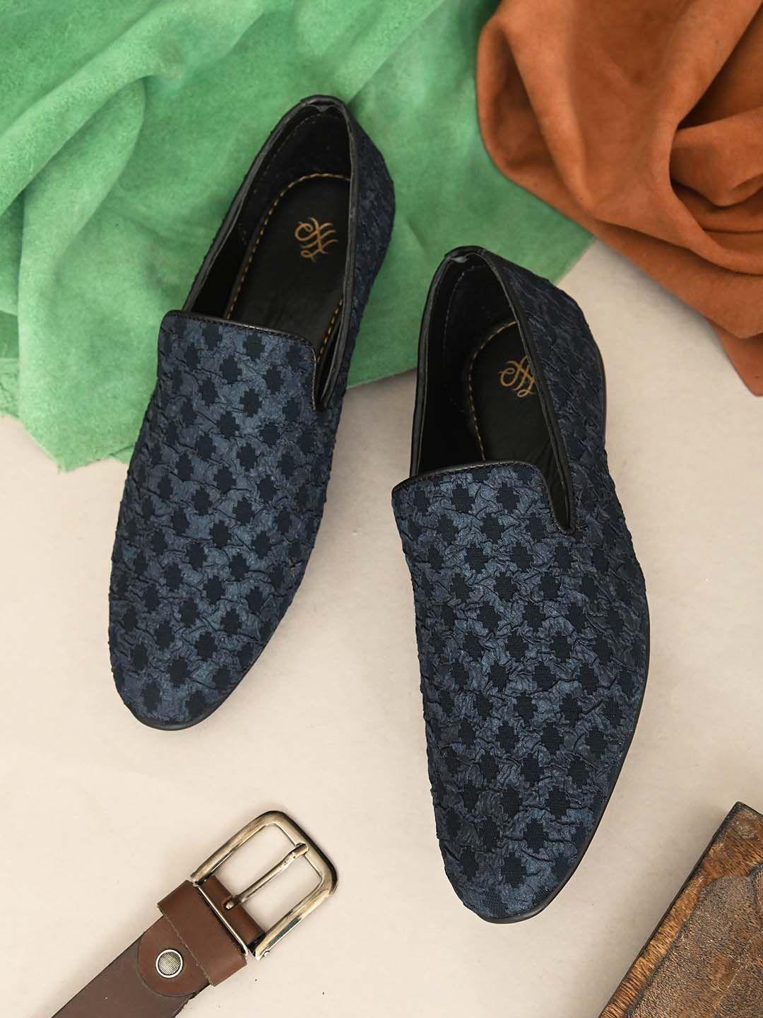 house of pataudi men woven design loafers