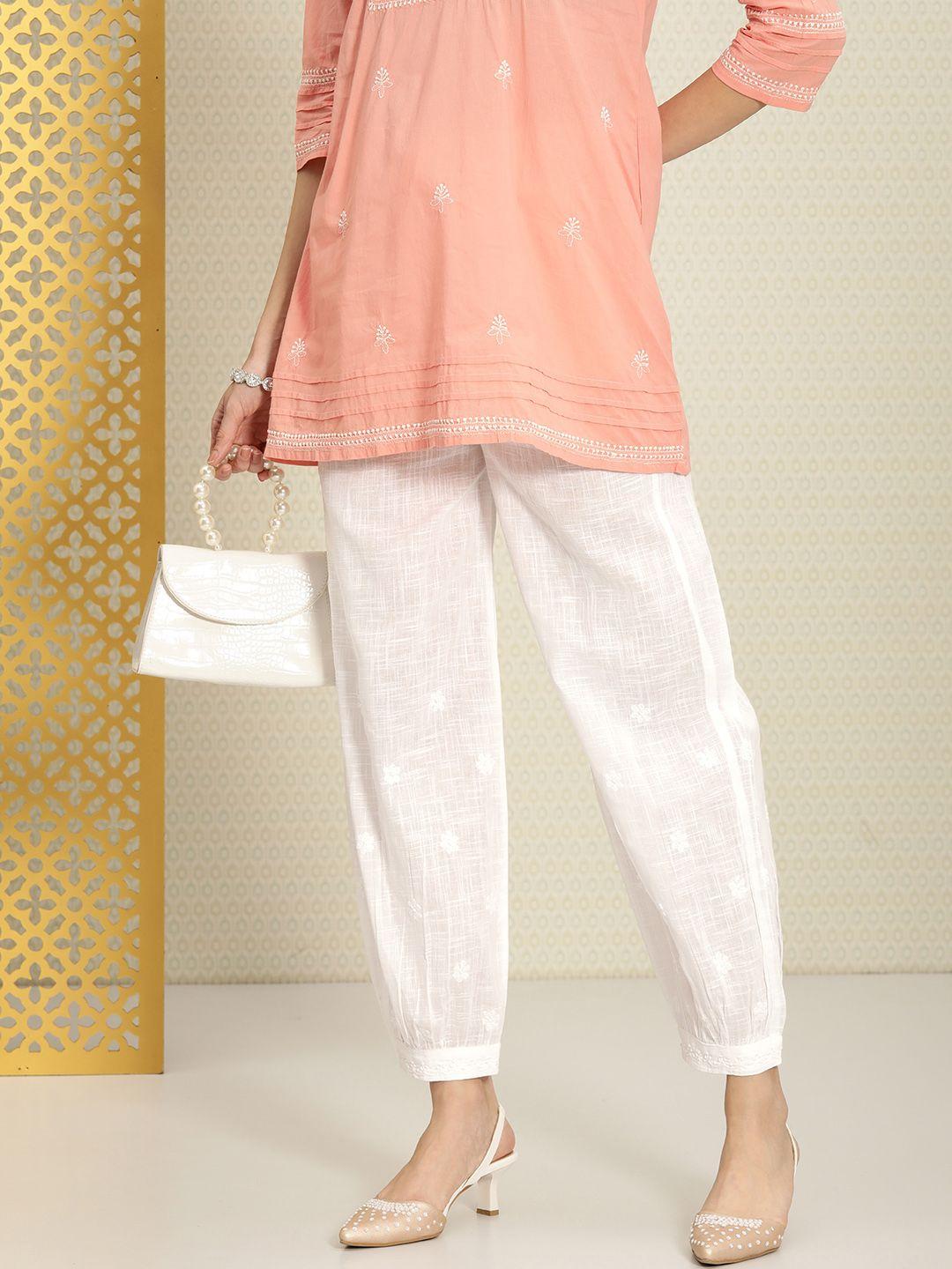 house of pataudi women roazan mid-rise self-design floral trousers